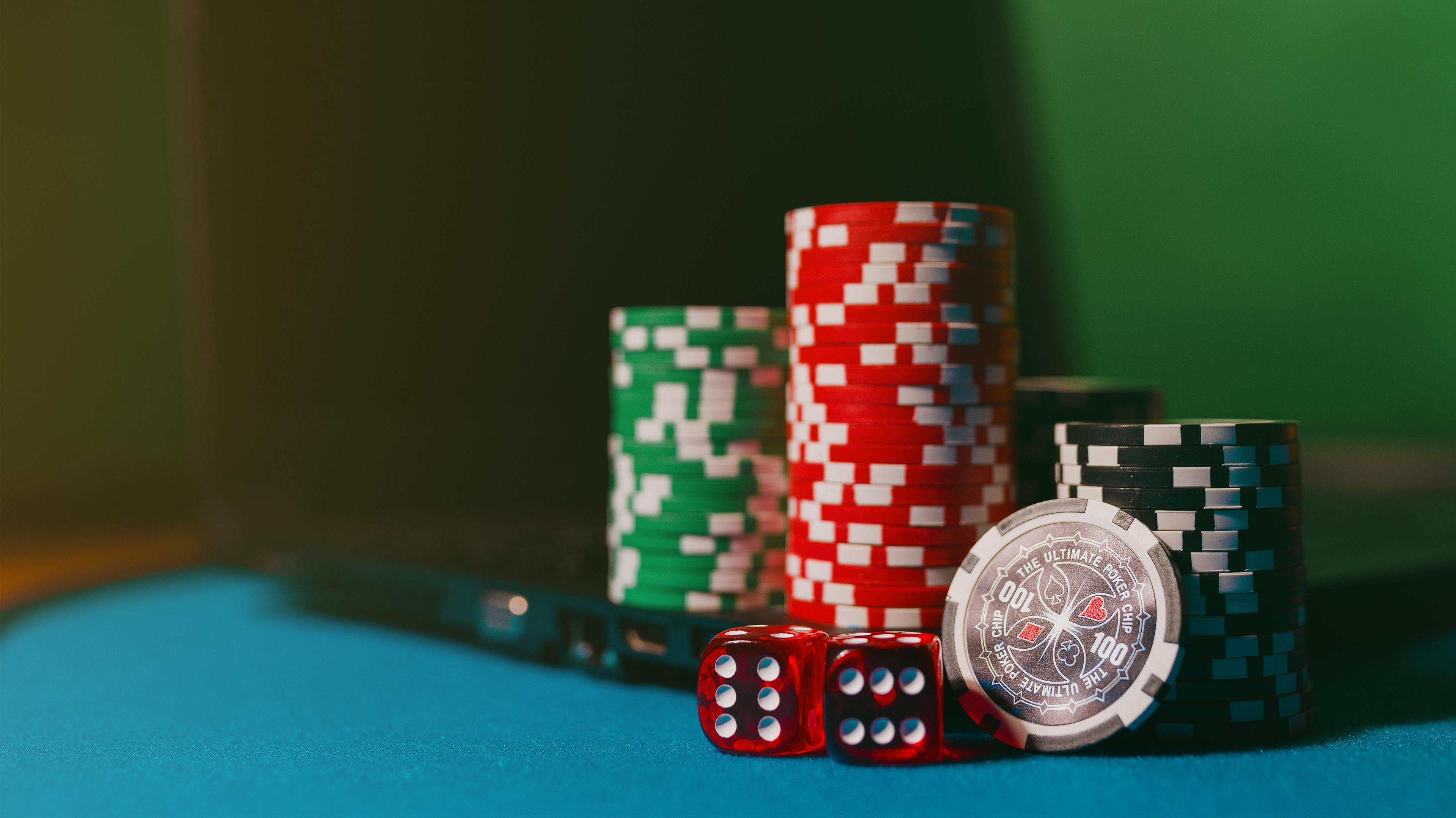 Các loại máy slot đa dạng chủ đề cổ điển phiêu lưu tại b123b